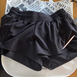 Lululemon Hotty Hot Short